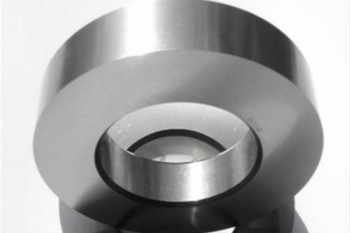 不銹鋼帶和不銹鋼板哪個貴？